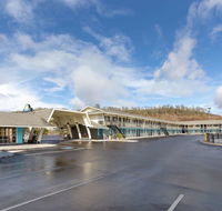 Days Inn by Wyndham Roseburg