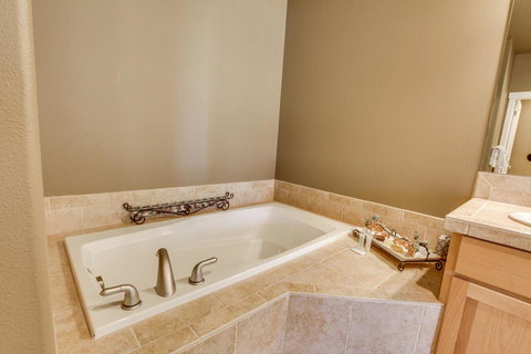 Eagle Crest Family Retreat - Adwords Guide 35