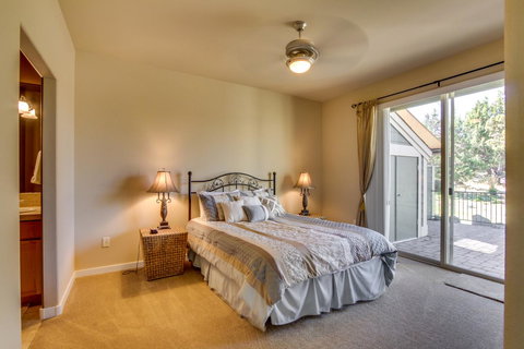 Eagle Crest Family Retreat - Adwords Guide 24