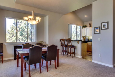 Eagle Crest Family Retreat - Adwords Guide 19