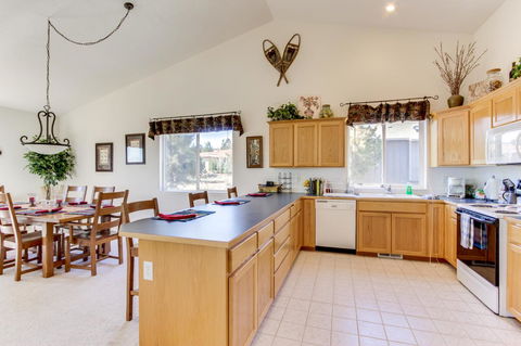 Eagle Crest Nature Retreat - Adwords Guide 12