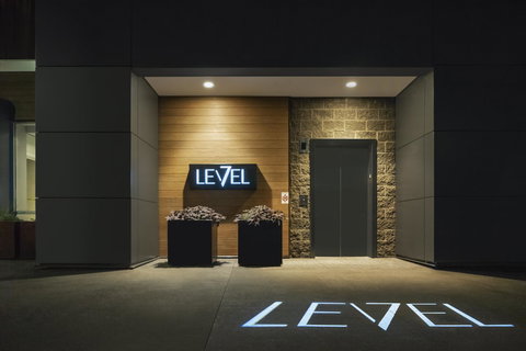 AC Hotel By Marriott Pittsburgh Downtown - Adwords Guide 40