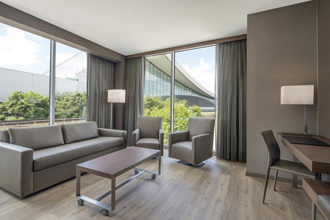 AC Hotel By Marriott Pittsburgh Downtown - Adwords Guide 25