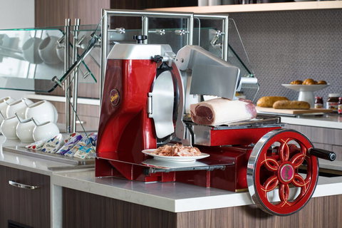 AC Hotel By Marriott Pittsburgh Downtown - Adwords Guide 8