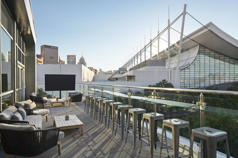 AC Hotel By Marriott Pittsburgh Downtown - Adwords Guide 16