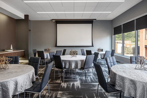 AC Hotel By Marriott Pittsburgh Downtown - Adwords Guide 43