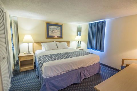 Yachtsman Oceanfront Resort - Adwords Guide 6