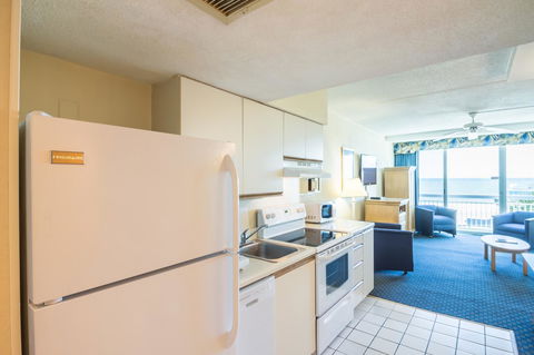 Yachtsman Oceanfront Resort - Adwords Guide 15