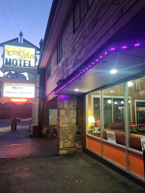East Side Motel - Adwords Guide 1