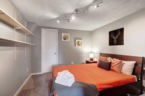 East Nashville Dream - Adwords Guide 11