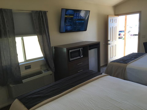 Mountain Ridge Cabins & Lodging - Adwords Guide 25