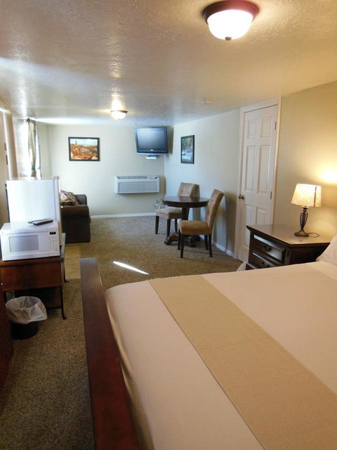 Mountain Ridge Cabins & Lodging - Adwords Guide 9