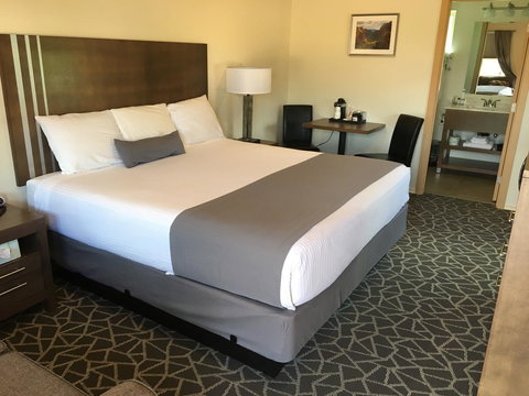 Mountain Ridge Cabins & Lodging - Adwords Guide 14