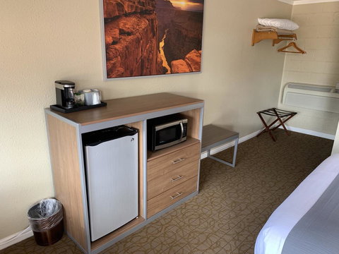 Mountain Ridge Cabins & Lodging - Adwords Guide 15