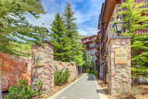 Eagle Springs East 305: House Sparrow Suite - Adwords Guide 10