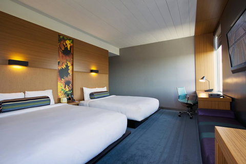 Aloft Dulles Airport North - Adwords Guide 38