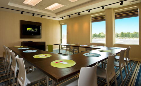 Aloft Dulles Airport North - Adwords Guide 24