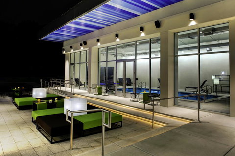 Aloft Dulles Airport North - Adwords Guide 19