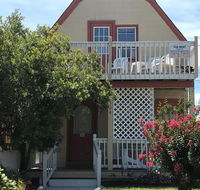 Angie's Guest Cottage