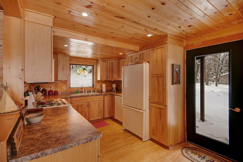 Eagle River Lodge - Adwords Guide 20