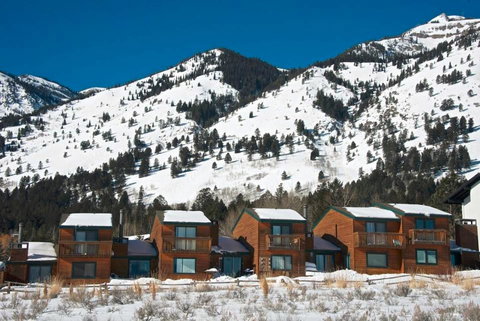 Eagles Rest Condominiums - Adwords Guide 0