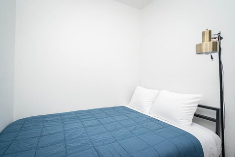 15th St 30 Day Stays - Adwords Guide 0