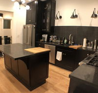 3BR/2BA Remodeled flat in Heart of Castro