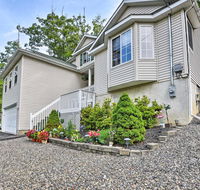5-Star Roomy Tranquil Pocono Home-Hike Ski Golf