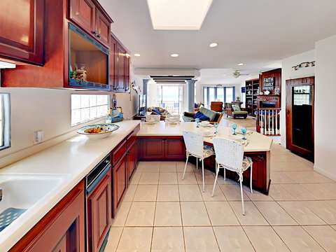 918 N The Strand Home - Adwords Guide 2