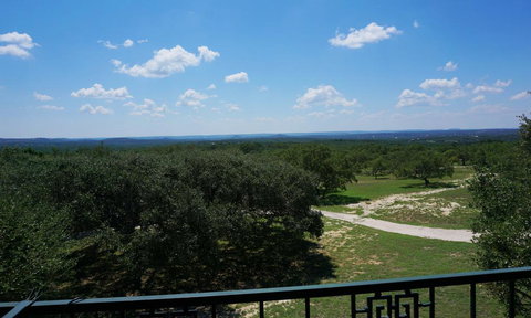 A Treehouse Retreat - Adwords Guide 1