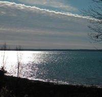 Bayview Lakefront Inn