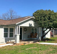 Budders Bungalow Johnson City TX