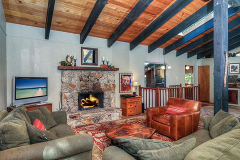 Cabin In The Pines - Adwords Guide 0