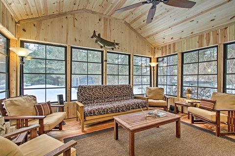 Cabin With Kayaks Situated On The Wisconsin River! - Adwords Guide 0