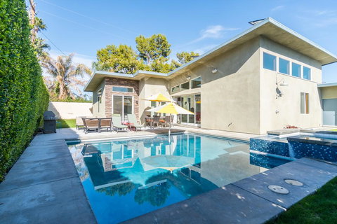 California Home 747 - Adwords Guide 0