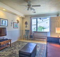 Central Apt with Gas Grill Walk to the Beach
