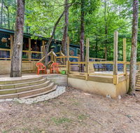Coffee Creek Cabin
