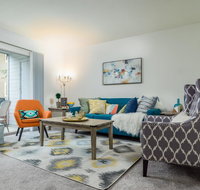 Costa Mesa Apt  Free Parking  Pool100MBPS Wifi