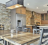 Cottonwood Heights Townhome with Private Hot Tub