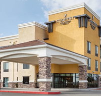 Country Inn  Suites by Radisson Dixon CA - UC Davis Area