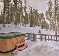 Cozy Cabin in Lead with Hot Tub Near Hiking  Skiing