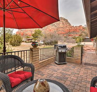 Cozy Modern Sedona Apt with Patio  Red Rock Views