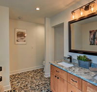 Downtown Home with Large Yard 21 Mi to Monarch