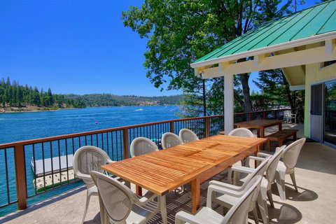 Eagles Nest At Bass Lake Near Yosemite - Adwords Guide 3