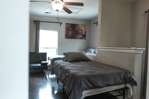 East Downtown Bungalow - Adwords Guide 2