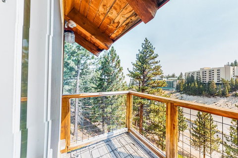 Eastpeak Casa - Adwords Guide 1