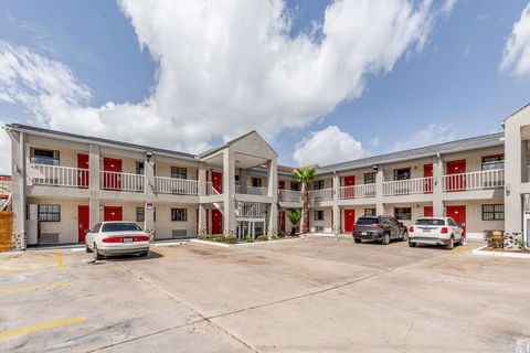 Econo Lodge - Adwords Guide 1