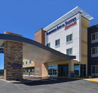 Fairfield Inn  Suites by Marriott Sacramento Airport Woodland