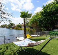 Lake Life - 3/2 Lake House With hot tub and Breathtaking View