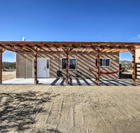Landers Home with Starry Nights Near Joshua Tree Park